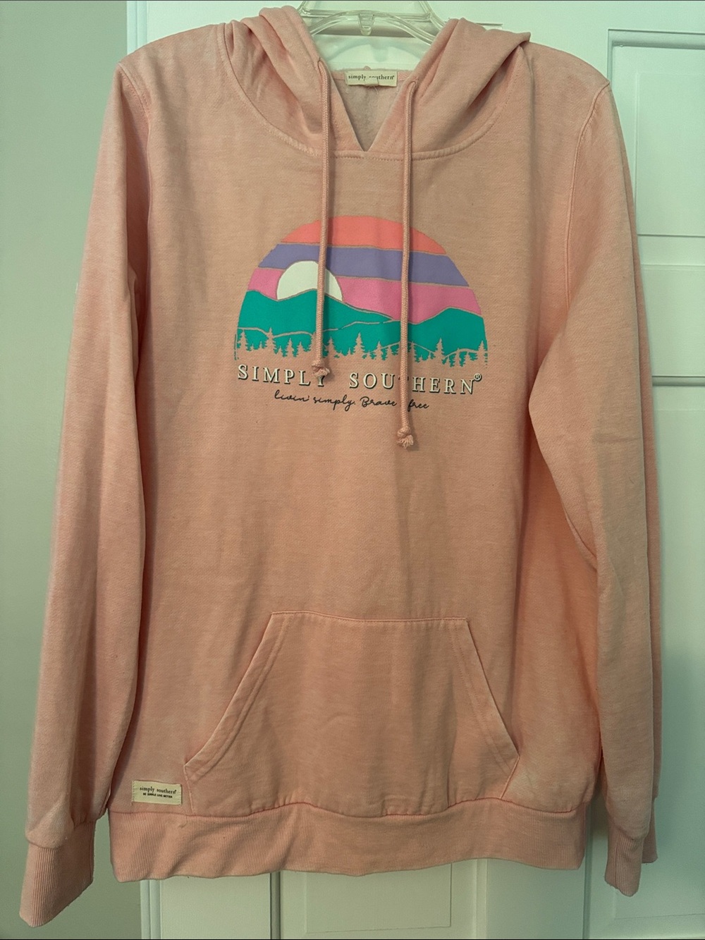 Women’s Pink Simply Southern Hoodie with Multicolor Nature Graphic Size Large